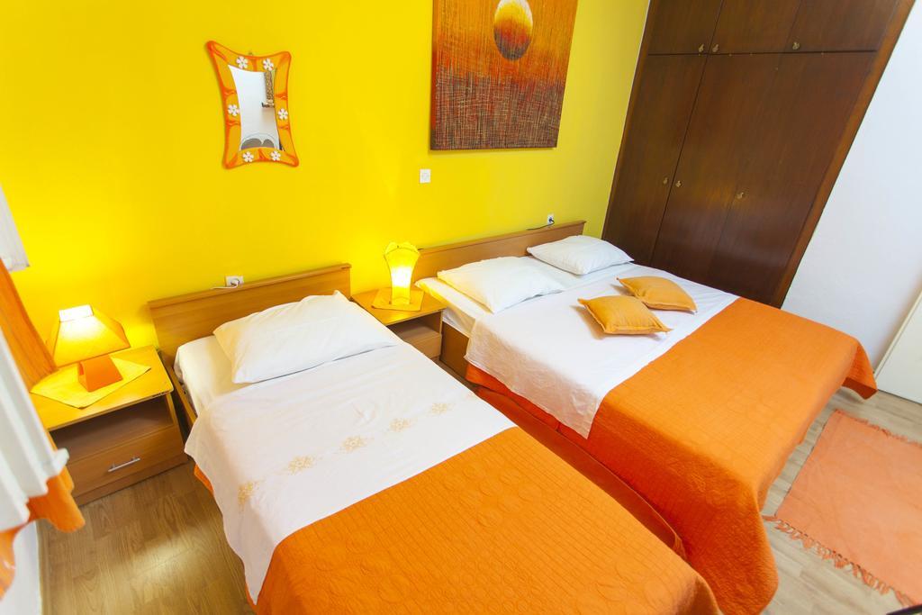 Carolija Apartment Makarska Phòng bức ảnh